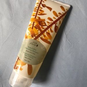 BRAND NEW 100% Pure non-toxic volumizing shampoo